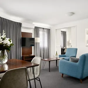 Quest West End Appart hôtel